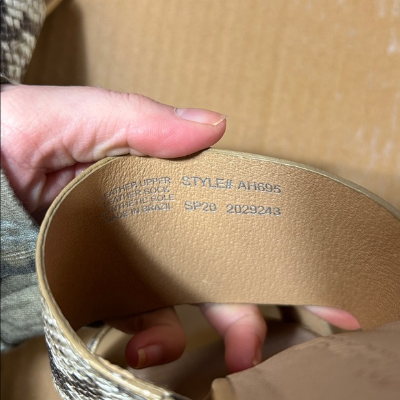 Madewell The Kiera Mule Sandal in Snake Embossed Leather Size 9 - Picture 5 of 5